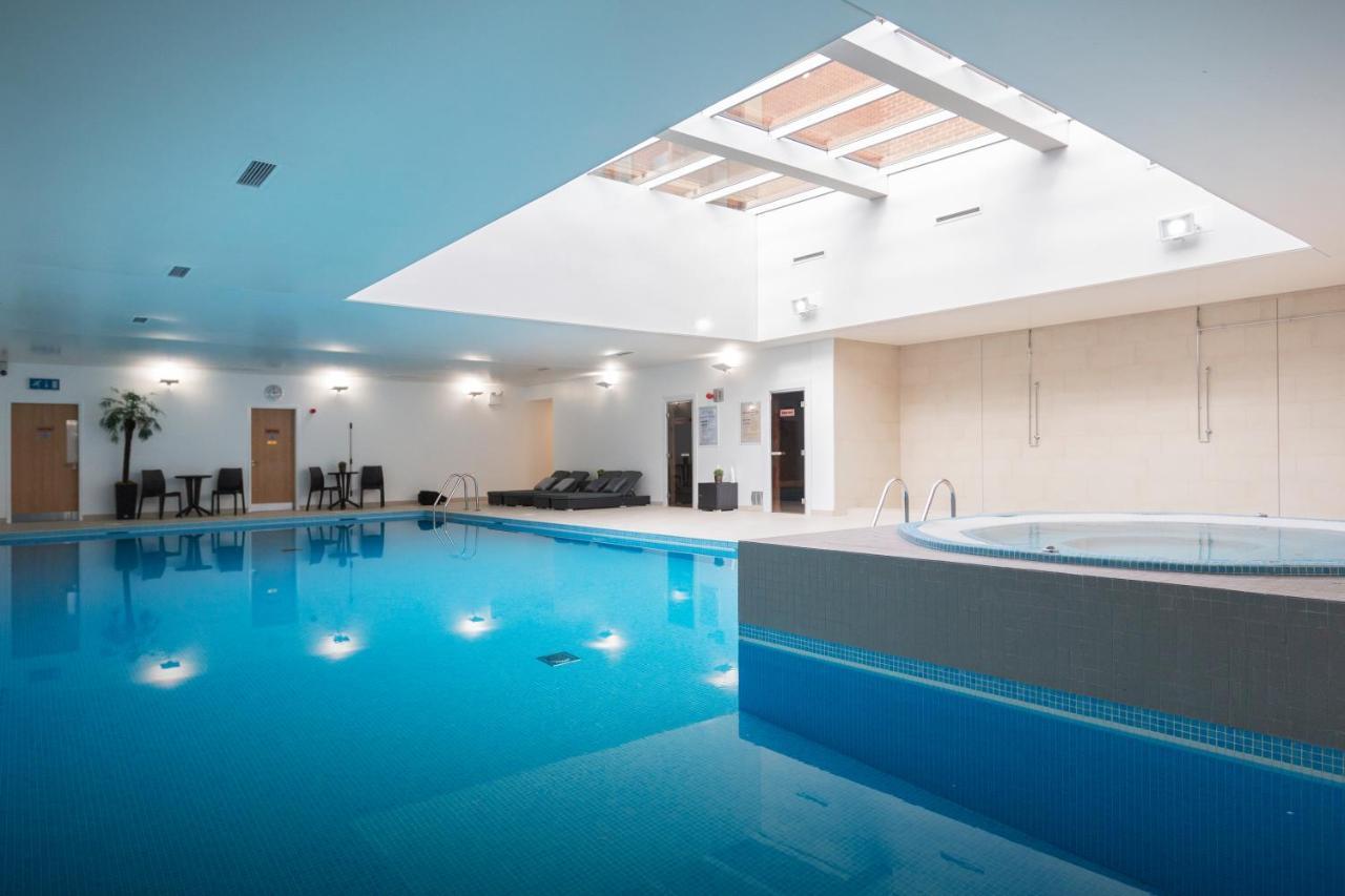 The Oxfordshire Golf & Spa Hotel Thame Exteriör bild