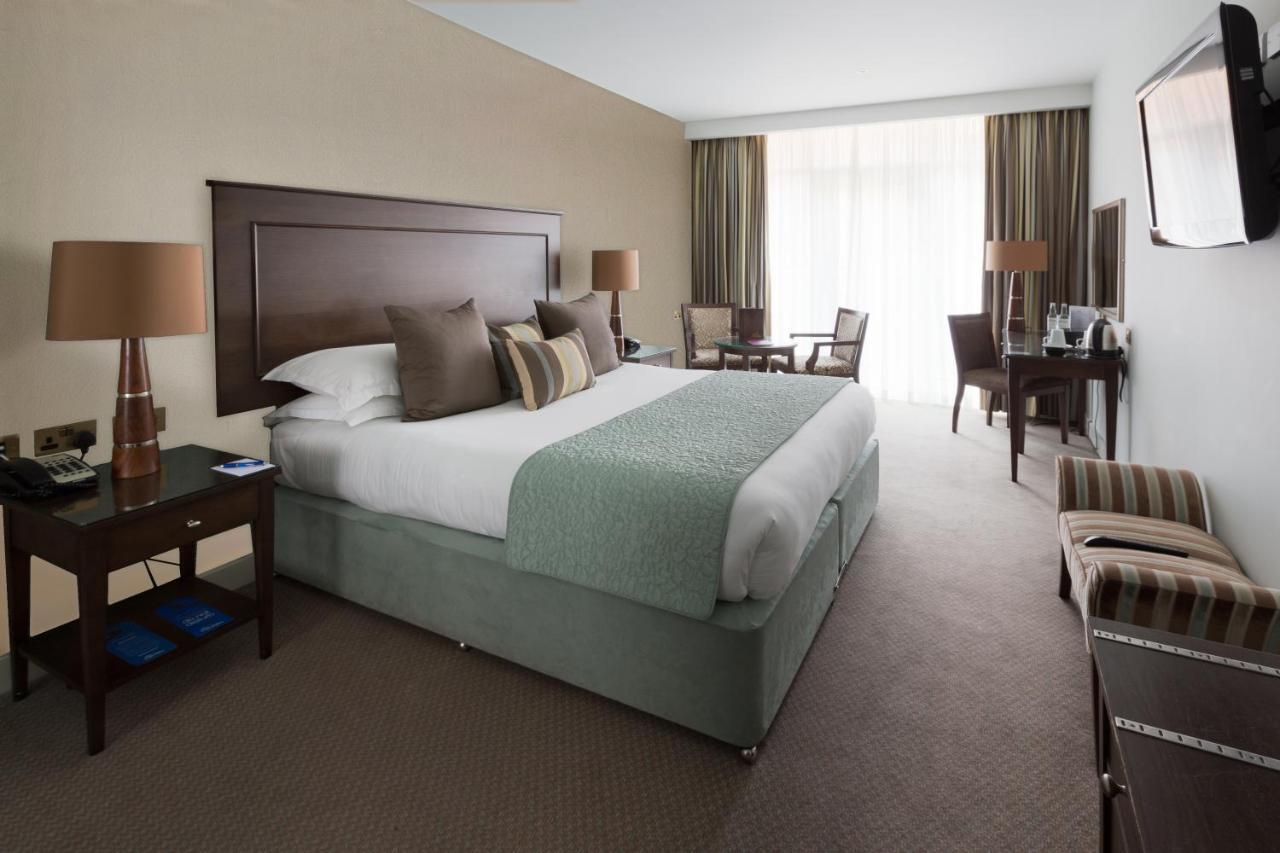 The Oxfordshire Golf & Spa Hotel Thame Exteriör bild